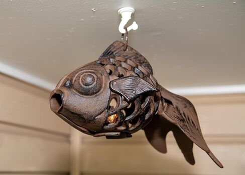 Koi Goldfish Candle Holder مصباح معلق في الهواء الطلق حديد صب in Kuwait