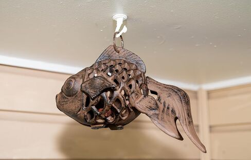 Koi Goldfish Candle Holder مصباح معلق في الهواء الطلق حديد صب in Kuwait