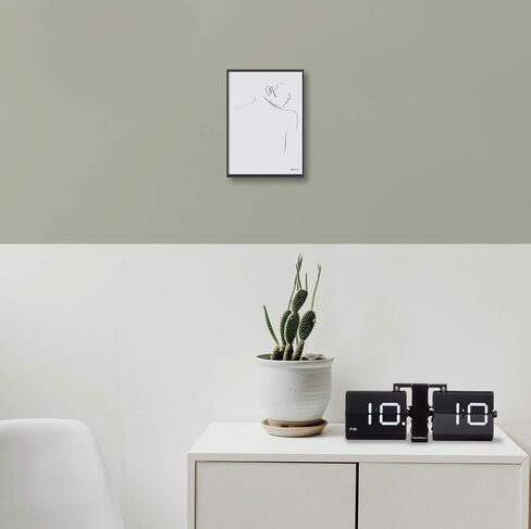 Cloudnola Flipping Out Wall and Tabletop Flip Clock, Battery Operated Digital Display (Black/Black) in Saudi Arabia