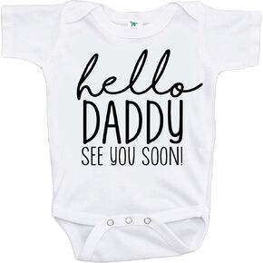 هدية إعلان الحمل من 7 ate 9 Apparel - كشف الطفل للعائلة - قطعة واحدة من 0 إلى 3 أشهر in Kuwait