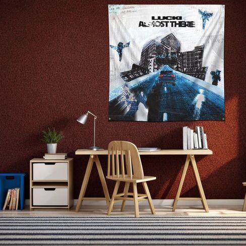 علم لافتة ألبوم موسيقى فنية من نسيج مور لوكي "تقريبًا هناك" (4 × 4 أقدام، لون زاهٍ، بوليستر) لكهف الرجال، والسكن، واحتياجات الهدايا in Kuwait