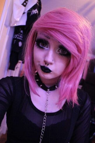 AneShe Short Straight Hair Wig 12 Inches Anime Cosplay Costume Party Wigs (Blue) in Kuwait