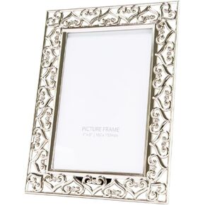 إطار صور جميل مطلي بالنيكل مقاس 4x6 من Happy Homewares مع قلوب متصلة وكريستالات ديامانتي | دعم مخملي أسود | صورة أو المناظر الطبيعية in Kuwait