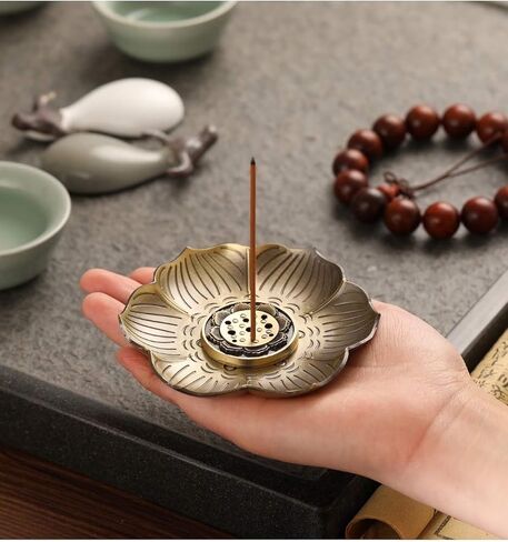 حامل عصا البخور من OMyTea - مبخرة نحاسية مع صائد الرماد للتأمل واليوجا وعطر المكتب المنزلي (ماندالا) in Kuwait