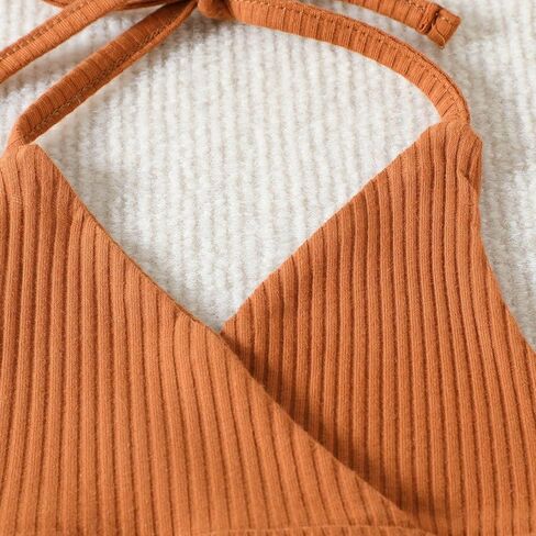 ملابس للفتيات الصغيرات ملابس بدون أكمام وقمصان قصيرة وسروال على شكل زهرة جرس سفلي مجموعة ملابس صيفية in Kuwait