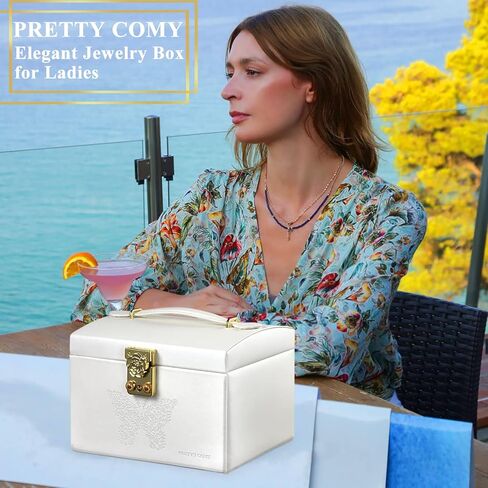 صندوق مجوهرات بريتي كومي للفتيات ومنظم صندوق مجوهرات صغير للسفر مع مرآة لقلادة القرط والسوار، أفضل هدية للفتيات in Kuwait