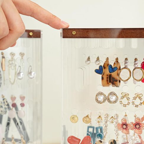 شاشة عرض مجوهرات أكريليك من دوستند مع قاعدة خشبية، منظم مجوهرات يدور 360 درجة وتخزينها مع 4 أقسام داخلية، حامل مجوهرات متعدد الطبقات للأقراط والقلائد والأساور والخواتم in Kuwait