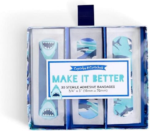 Two's Company 43990 Make it Better 3 أنماط سمك القرش 30 قطعة ضمادات في صندوق هدايا، طول 7.62 سم، بلاستيك in Kuwait