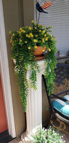 LSKYTOP قطعتان من خشب البقس الأخضر وإكليل أوراق الشجر الاصطناعية ونباتات معلقة على الحائط للشرفة الأمامية وسلة معلقة للديكور الداخلي والخارجي، 30 بوصة/قطعة in Kuwait