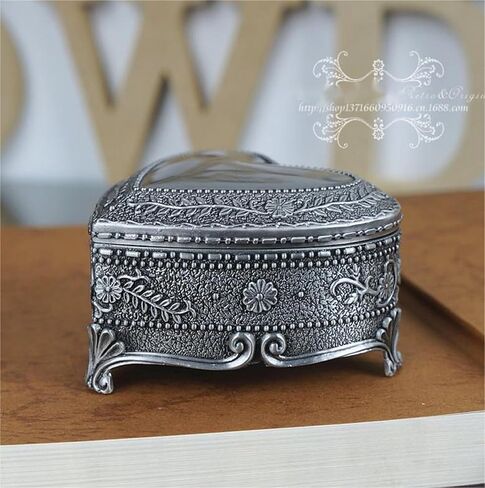 ECHENG صندوق مجوهرات معدني عتيق على شكل قلب حب حلية مجوهرات صندوق تخزين أقراط حلقية صندوق تخزين قلادة مجوهرات عتيقة صندوق هدايا تذكارية للفتيات السيدات (متوسط) in Kuwait