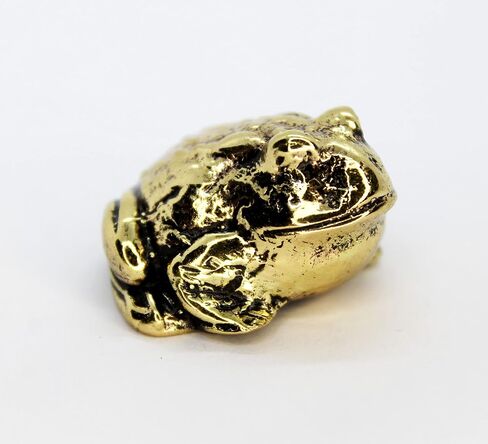 Brass Toad Frog Figurine Hand-Curved and Hand-Casted Spiritual Animal Ornament Sculpture Home Decoration Art Miniature in Saudi Arabia