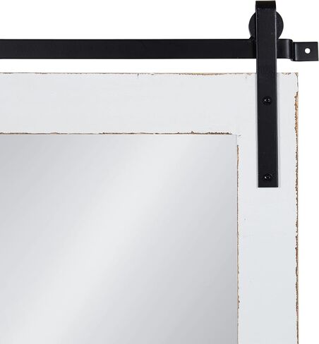 مرآة مؤطرة لبيت المزرعة من Kate and Laurel Cates مع رف، مقاس 24 × 31، باللون الأبيض، مرآة حائط ريفية مزخرفة مع رف عملي للتخزين والعرض in Saudi Arabia