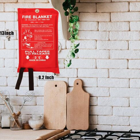 MRPAPA 4Pack بطانية حريق المطبخ بطانية حريق من الألياف الزجاجية مقاس 40 بوصة × 40 بوصة للبقاء في حالات الطوارئ، وحماية من مثبطات اللهب، والعزل الحراري، للمطبخ، والمدفأة، والسيارة، والتخييم، والطوارئ in Kuwait