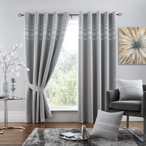 قضيب ستارة نافذة مزخرف مقاس 1 بوصة من Kemmie مع نهايات قفص منحنيات ملتوية مستديرة، طول تلسكوبي 36-72 بوصة، برونزي in Kuwait