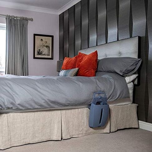 حامل Ugo بكرامة - حامل حقيبة ليلية قائم بذاته مدروس - حامل حقيبة ليلية لتصريف القسطرة مع غطاء سري - يتم تثبيته بأمان على أذرع الكرسي والكراسي المتحركة وقضبان السرير in Kuwait