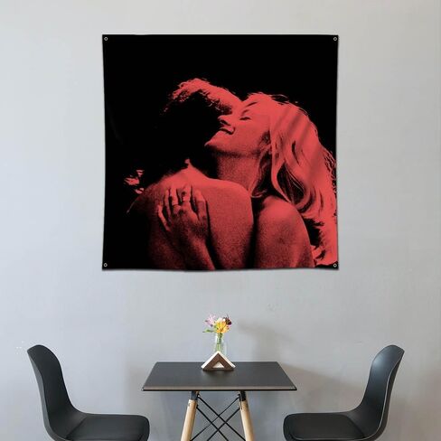 بساط حائط بتصميم فرقة تي في جيرل مقاس 36 × 36 انش من اربينجر، غطاء البوم مخرج فرنسي للتعليق على الحائط، راية فنية على الحائط لتزيين المنزل والسكن الجامعي in Kuwait