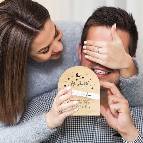 FREEBLOSS Surprise Pregnancy Announcement for Dad Baby Reveal Ideas for Husband, Hi Daddy Pregnancy Test Keepsake Wooden Sign for New Dad Surprise Gift, Star and Moon in Saudi Arabia