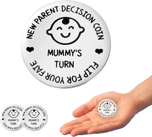 عبوة من قطعتين من العملات المعدنية المرحة للوالدين الجدد، عملة اتخاذ القرارات مزدوجة الجوانب من الستانلس ستيل للام والاب، هدية للاطفال حديثي الولادة، هدية للحمل، هدية للوالدين الجدد، هدية للام الجديدة in Kuwait