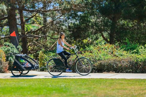 جوفي مقطورة دراجة X2 من كوكون، اسود in Kuwait