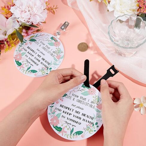 PLIGREAT 2 Pack No Touching Car Seat Sign, Flowers Pattern No Kissing Stroller Tag with Hanging Straps and Clip, No Touching Baby Sign for Newborn Girl Boy in Saudi Arabia