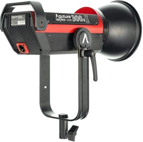 حزمة Aputure LS C300d II Daylight LED Monolight (V-Mount) مع قبة ضوئية Mini III (عنصران) in Saudi Arabia