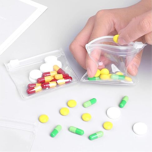 100 قطعة 3 × 3 انش حقيبة حبوب بلاستيكية بسحاب لتنظيم حبوب الدواء للسفر، منظم ادوية قابل لاعادة الاستخدام مع قفل منزلق للاغراض الصغيرة in Kuwait