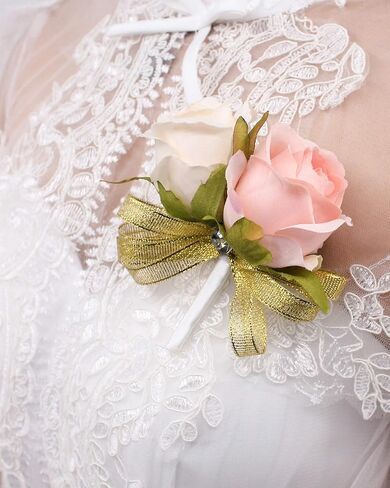 مجموعة Abbie Home Prom Rose Corsage Boutonniere، زهور ذات ملمس حقيقي لحفلات الرقص وحفلات الزفاف مع ديكور فيونكة من الدانتيل (أحمر) in Saudi Arabia