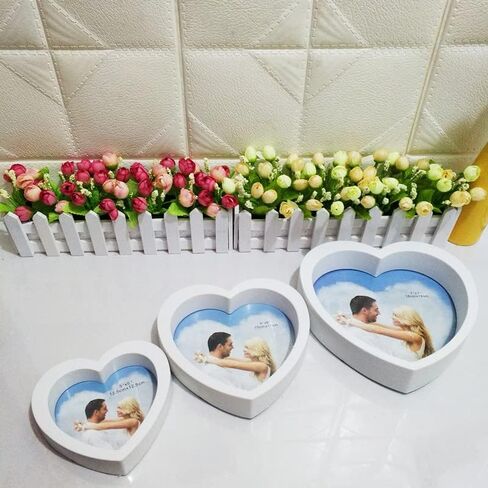 مجموعة اطارات صور على شكل قلب بلون ابيض من 3 قطع اطار صور بلاستيكي 5×5 انش، 6×6 انش، 7×7 انش. فقط للحائط. in Kuwait