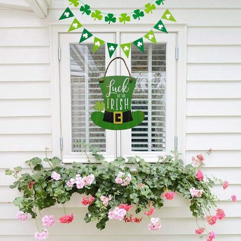 NIKKY HOME St. Patrick's Day Decoration Door Sign Welcome Green Top Hat Shamrock Clover Hanging Wood Decor for St Patrick's Day Party, 12 x 12 Inches in Saudi Arabia