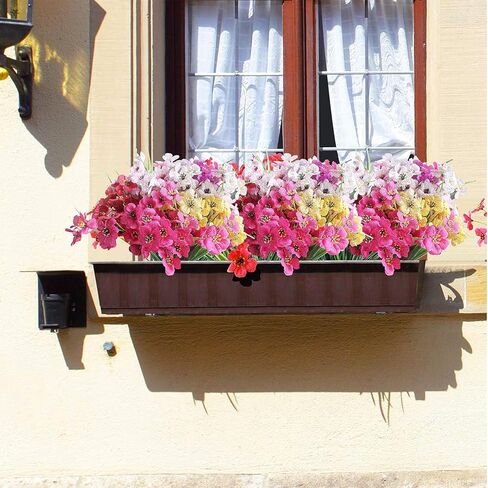 12 حزمة من الزهور الاصطناعية الخارجية مقاومة للاشعة فوق البنفسجية لا تبهت من البلاستيك الصناعي والشجيرات الخضراء للحديقة والشرفة وصندوق النافذة من بوجكلوي in Kuwait