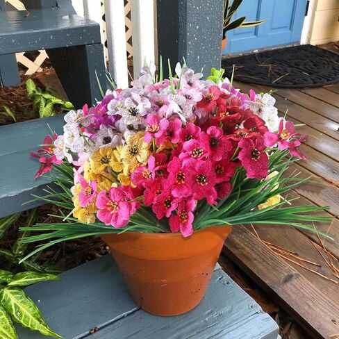 12 حزمة من الزهور الاصطناعية الخارجية مقاومة للاشعة فوق البنفسجية لا تبهت من البلاستيك الصناعي والشجيرات الخضراء للحديقة والشرفة وصندوق النافذة من بوجكلوي in Kuwait