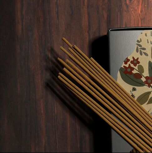 أعواد البخور Incense World، جودة ممتازة، عصا البخور الكورية، روائح طبيعية 100%، 120 عودًا (خشب الصندل) بني / أخضر in Kuwait