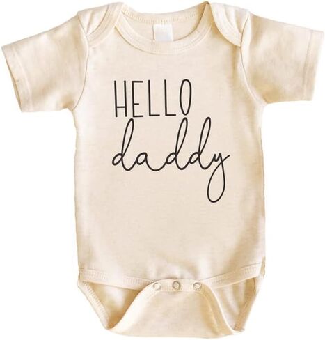Bump and Beyond Designs Hello Daddy Surprise Pregnancy Announcement to New Dad in Saudi Arabia