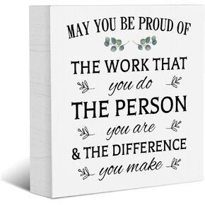 قد تكون فخوراً بلوحة كتلة لافتة صندوق خشبي للعمل، لافتة صندوق خشبي للموظفين، لافتة رف مكتب منزلي 5 × 5 بوصات in Kuwait