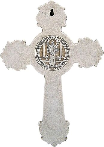 صليب حائط Saint Benedict Stone معلق على الحائط in Saudi Arabia