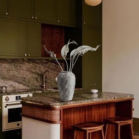 AWNR Terracotta Vase Farmhouse Decor: Ceramic Clay Vase Pottery Vase Vintage Vases for Flowers Rustic Home Decor for Living Room Mantel Bedroom Kitchen Dinning Table Centerpieces Art Collectibles in Kuwait