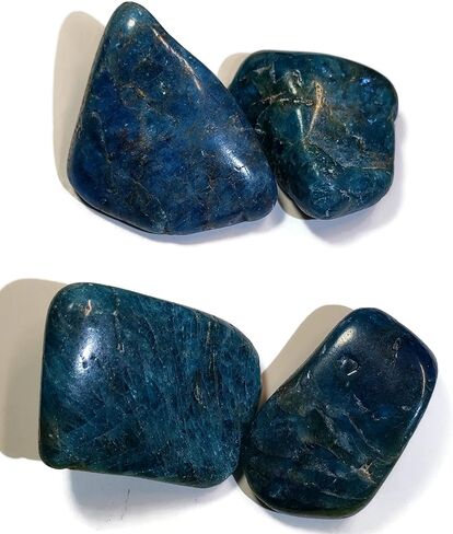 احجار كريمة كريستالية طبيعية مصقولة ومصقولة بدرجة ايه ايه من مدغشقر، قطعتين بلون ازرق اباتيت ازرق in Kuwait