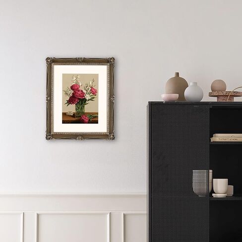 IAMOY 8x10 Picture Frame, White & Gold Picture Frames, Vintage 8 x 10 Frame with Floral and Bead Detail, with Mat for 5x7 Photo in Kuwait
