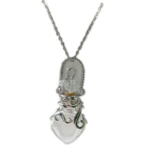 Aromatherapy Essential Oil Bottle Perfume Murano Glass Pendant Necklace for Women Heart-shaped Perfume Bottle Fragrance Flask Small Flower Basket Travel Locket Pendant Collarbone Chain Necklace Diffuser Female Gift in Kuwait