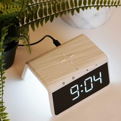 ساعة منبه رقمية PowerTrio ثنائية الوضع من Limitless مع شاحن لاسلكي وإضاءة LED ذات 9 أوضاع (أزرق رقيق) in Kuwait