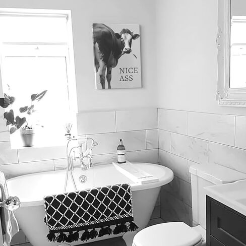 Kasluolo Highland Cow Bathroom Decor Wall Art Funny Cow Picture Farmhouse Cattle Black and White Bathroom Painting Wall Décor for Bathroom Toilet Framed Artwork 12x16 inch in Saudi Arabia