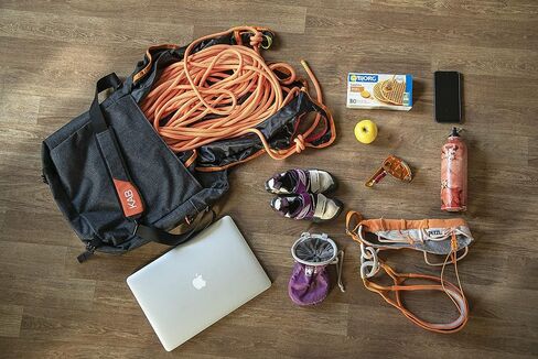 جهاز PETZL GRIGRI + Belay مع خاصية الحجب بمساعدة الكاميرا ومقبض مضاد للذعر، مناسب للمتعلمين والاستخدام المكثف in Kuwait