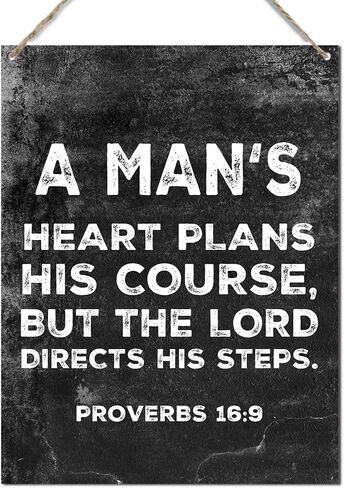أمثال الكتاب المقدس 16:9 قلب الرجل يخطط له علامة الدورة التدريبية من الخشب المسيحي علامات لوحة معلقة للمنزل والمكتب الكنيسة رجل الكهف ديكور، هدايا مسيحية للرجال الإيمان 7.9 × 10.3 بوصة (J668) in Kuwait