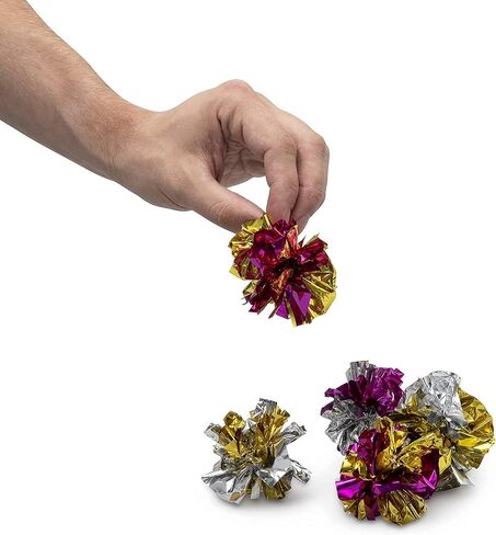 واي في بوينت لعبة عصا ركل للقطط مقاس 11 انش مع النعناع البري - عبوة من قطعتين - مادة قماشية متينة - قطن غير قابل للازالة والنعناع البري - بدون حشو - كاملة مع 5 كرات مجعدة in Kuwait