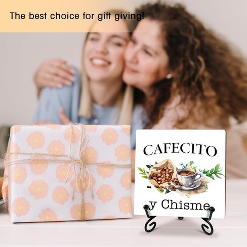 لافتة خشبية مع حامل حديد - Cafecito Y Chisme، لوحة خشبية لديكور فنجان القهوة المنزلي، هدية للنساء والرجال قطعة مركزية للطاولة لتزيين غرفة المعيشة والمكتب والمقهى - 17 in Kuwait