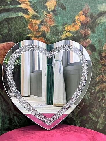 مرآة فضية على شكل قلب ماسي مع سلسلة فضية من الستانلس ستيل لتزيين الحائط، مرآة زجاجية ماسية 12 × 12 انش in Kuwait