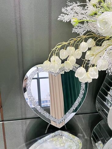 مرآة فضية على شكل قلب ماسي مع سلسلة فضية من الستانلس ستيل لتزيين الحائط، مرآة زجاجية ماسية 12 × 12 انش in Kuwait