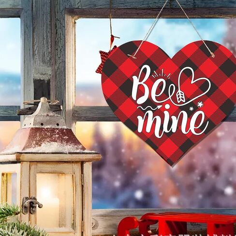 لافتة باب عيد الحب للباب الأمامي، علامة تعليق Be Mine Heart Happy Valentines Day، إكليل تعليق للباب الورقي لديكور الحائط in Kuwait