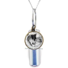 Love Wolf Cremation URN Necklace for Couples Lover Grey Natural Animal Jewelry Glass Cabochon URN Chain Neckless Valentine's Day Giftt,RN144 in Saudi Arabia