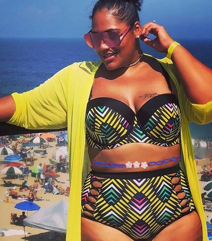 KOHOTA 32PCS Waist Beads for Women Colorful Summer Body Chains Belly Beads Bikini Jewelry Chains Bead Waist Chains Set-16packs in Kuwait